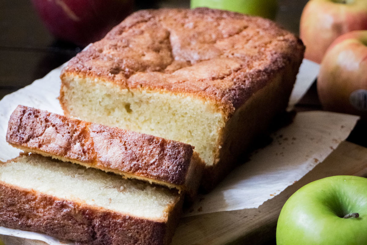 Recipe Apple Cinnamon Pound Cake Houstonia Magazine