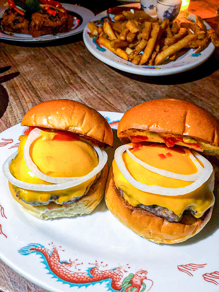 expatriate-best-burger_karen-brookes_vgw0uv Where to Find Portland’s Best Burgers