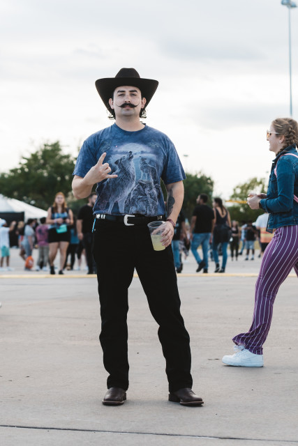 Here S What Everyone Wore To Astroworld Fest Houstonia Magazine
