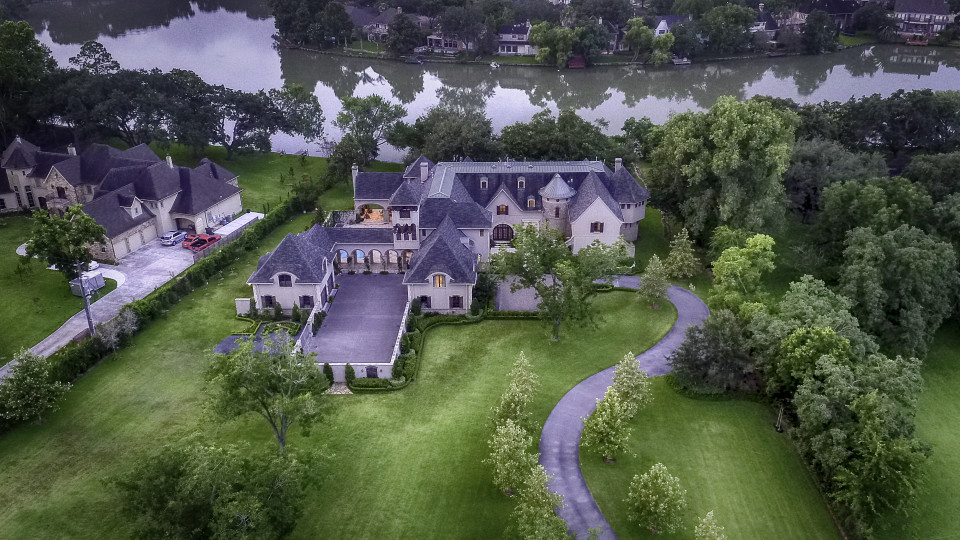 On The Market A Sugar Land Castle Houstonia Magazine