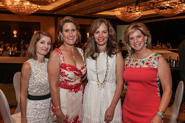 2021 Fashion Show and Luncheon – Latin Women's Initiative