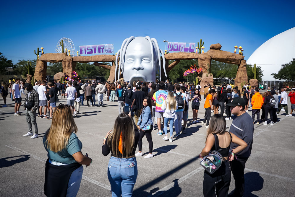 A Look at the Crowd for Day 1 of Astroworld Festival