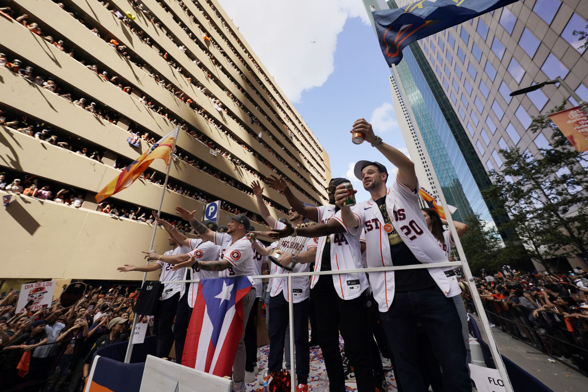 2022 World Series parade attendees pack downtown Houston streets