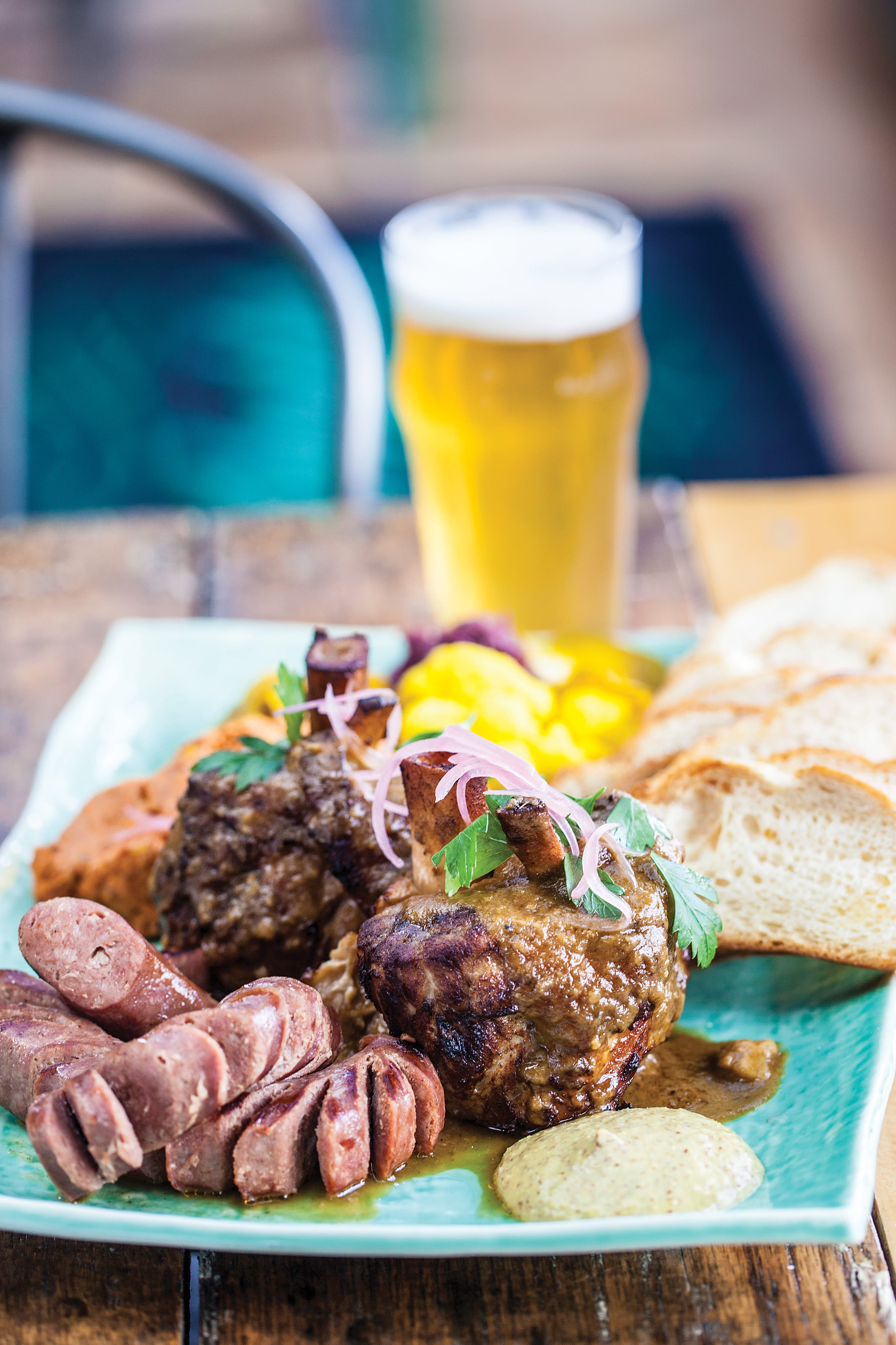 Heights Bier Garten Restaurants Houstonia Magazine(03)
