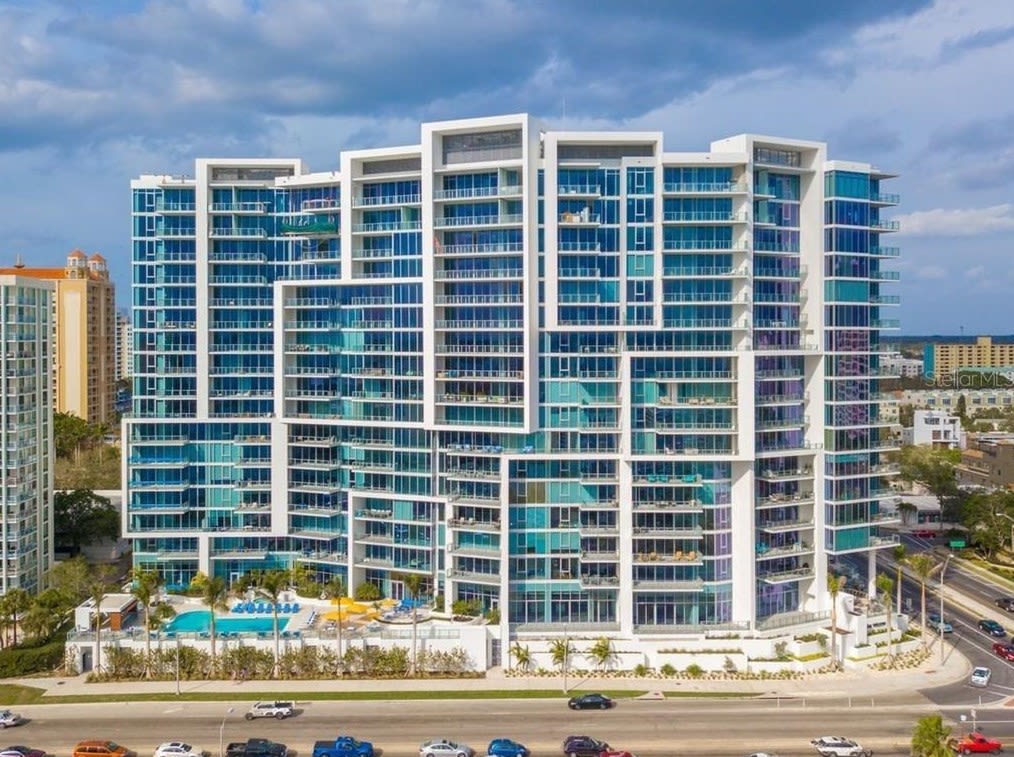 For Sale An EighthFloor Downtown Condo in the Vue Sarasota Magazine