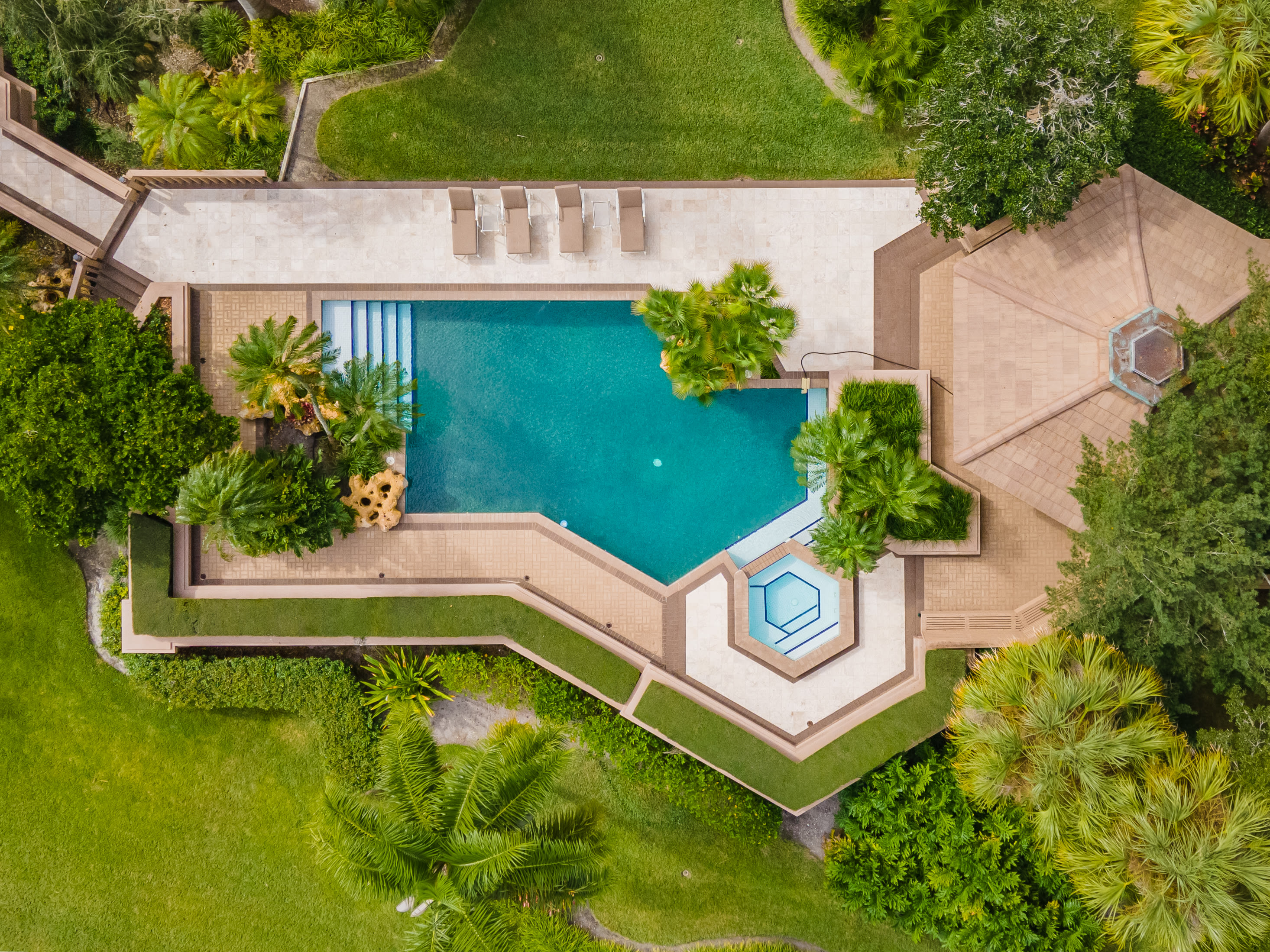 For Sale One of the Largest Waterfront Parcels in Manatee County