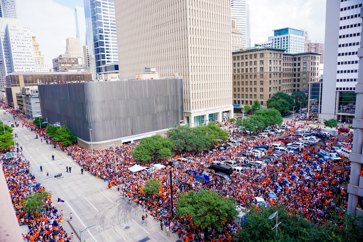 PIX 11 Star Harvey on X: Our city, Our house!! Let's go @astros !!💥💥💥  @CW39Houston  / X