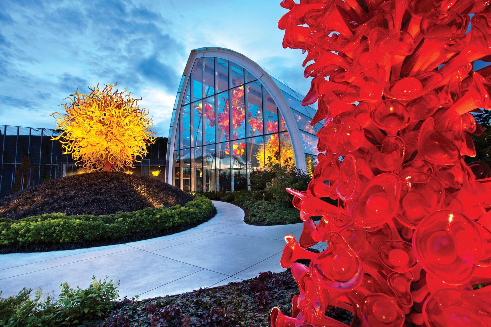 Chihuly Garden And Glass Wedding Vendors Pacific Northwest