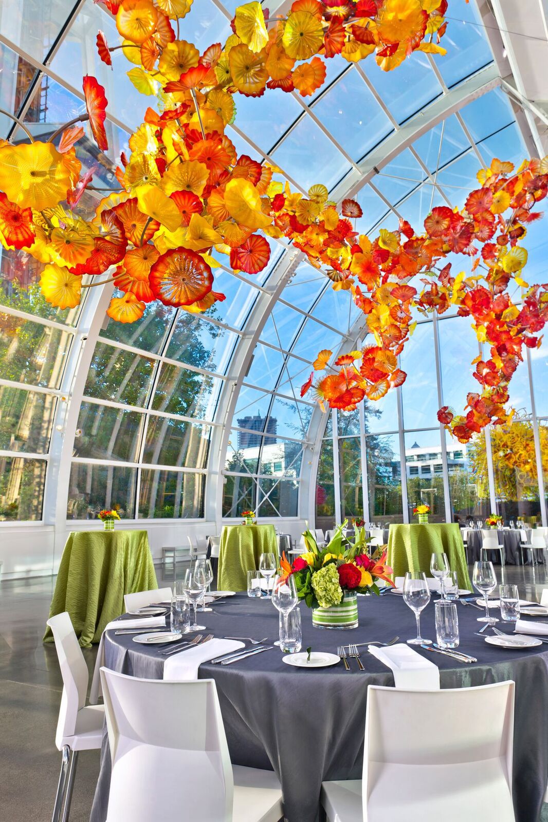 Chihuly Garden And Glass Wedding Vendors Pacific Northwest