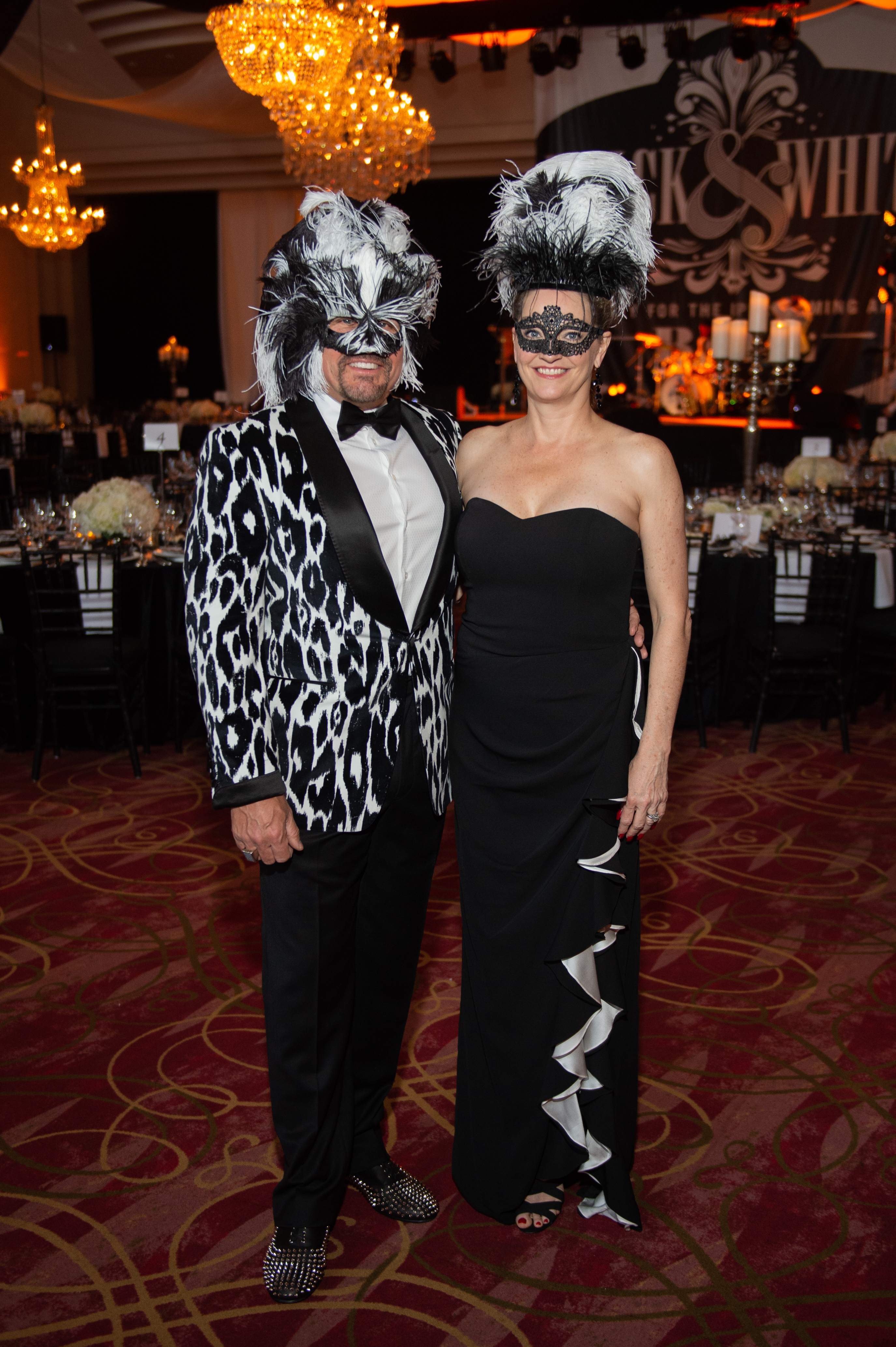 Bayou Life Black And White Ball