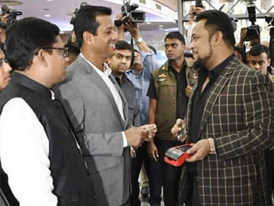 Business Talk with the ICT Adviser of Bangladesh and the Son of the Prime Minister alongwith the Hon'ble state minister of ICT, Bangladesh Government