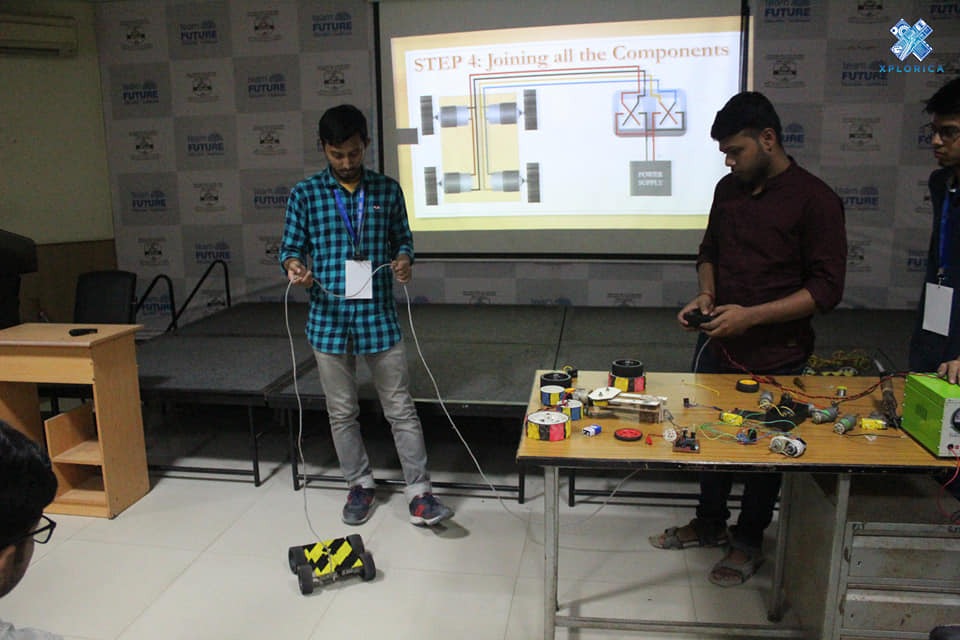Advanced Manual Robotics Workshop