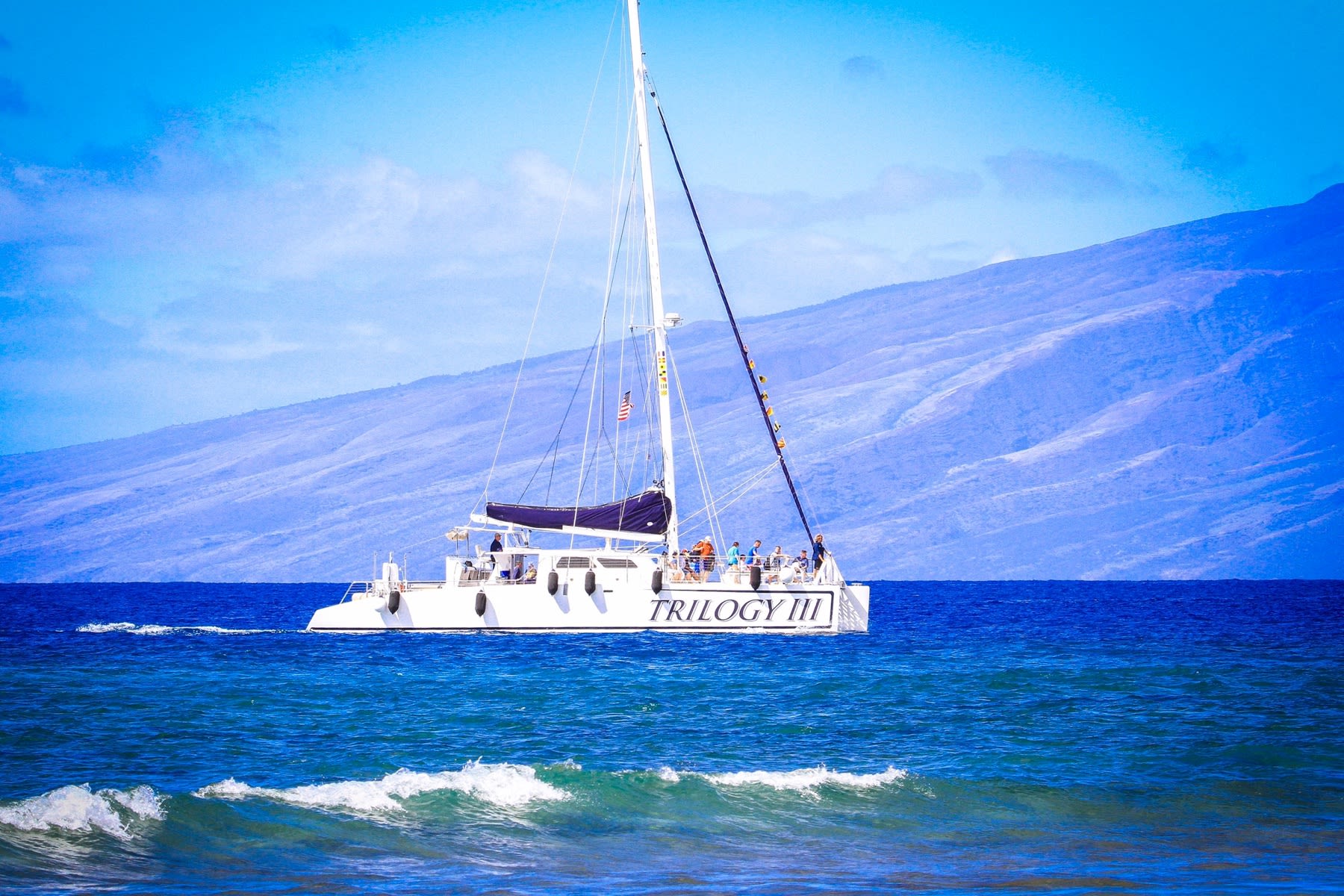 1@2x trilogy III sailing