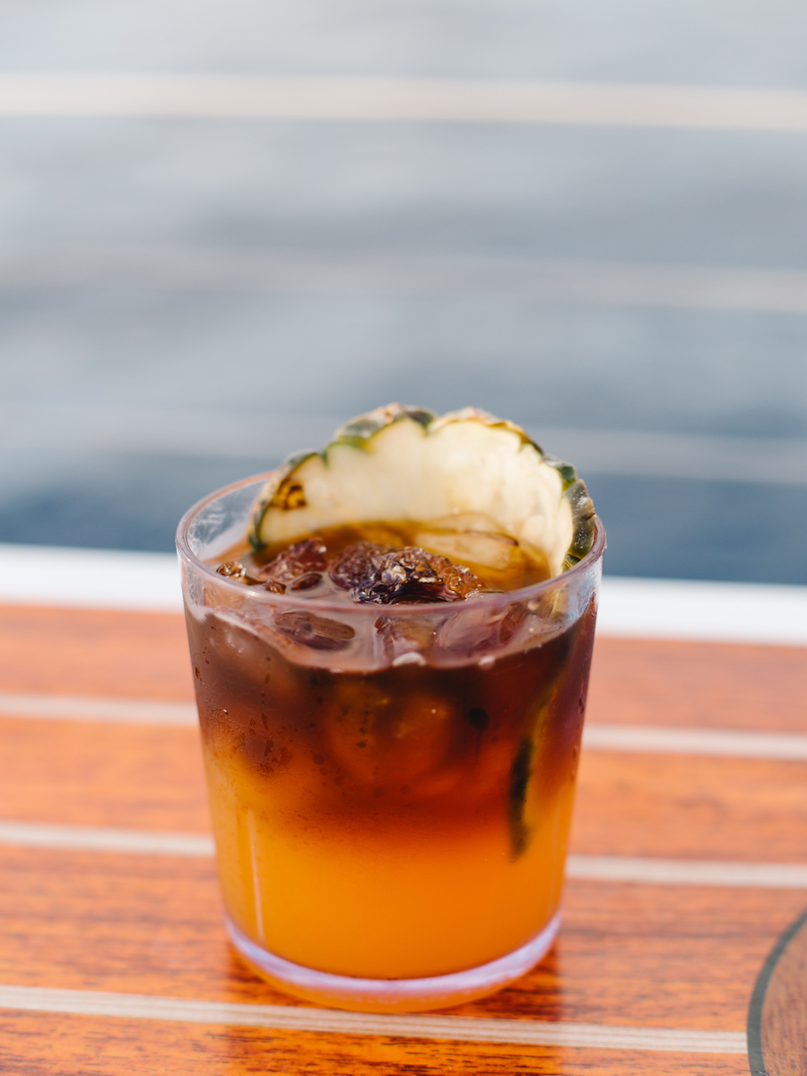 LanaiTai maui sunset mai tai lanai