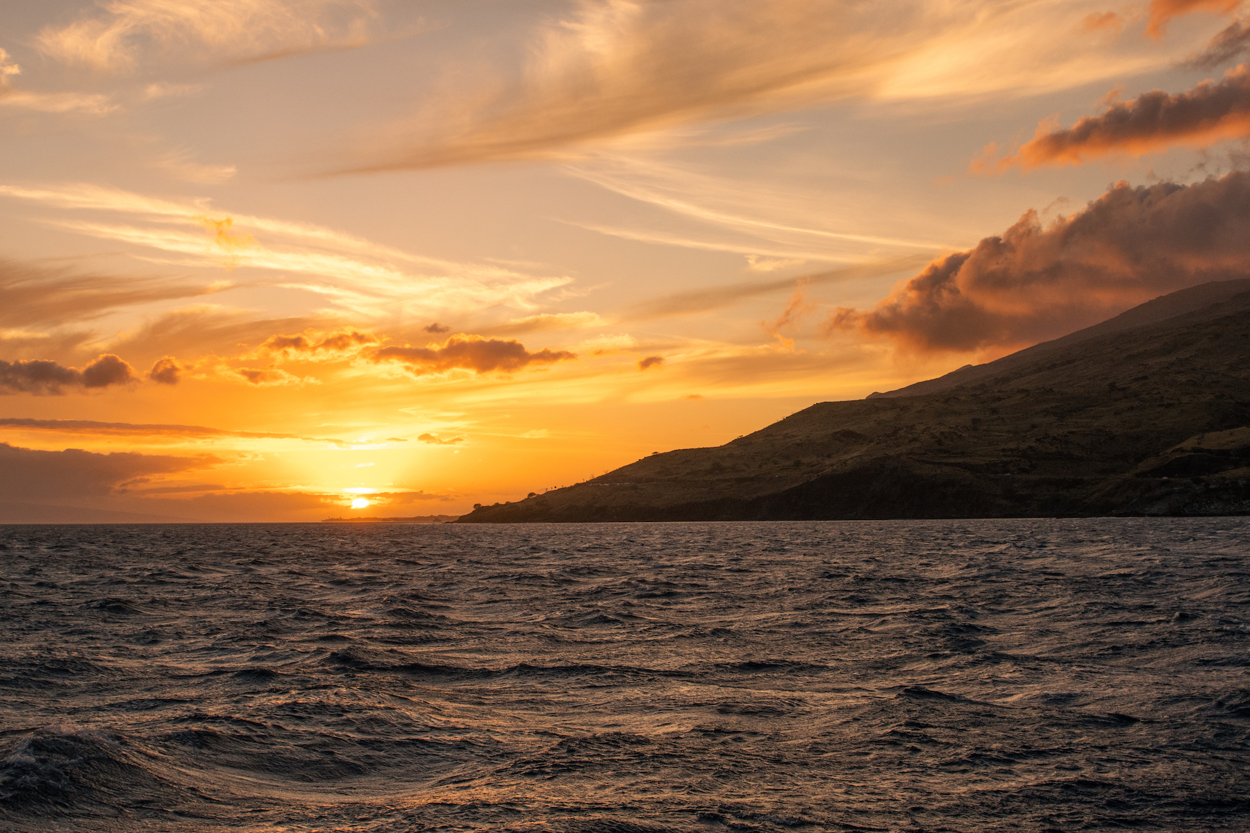 SunsetMauiDinnerCruise maui sunset dinner cruise