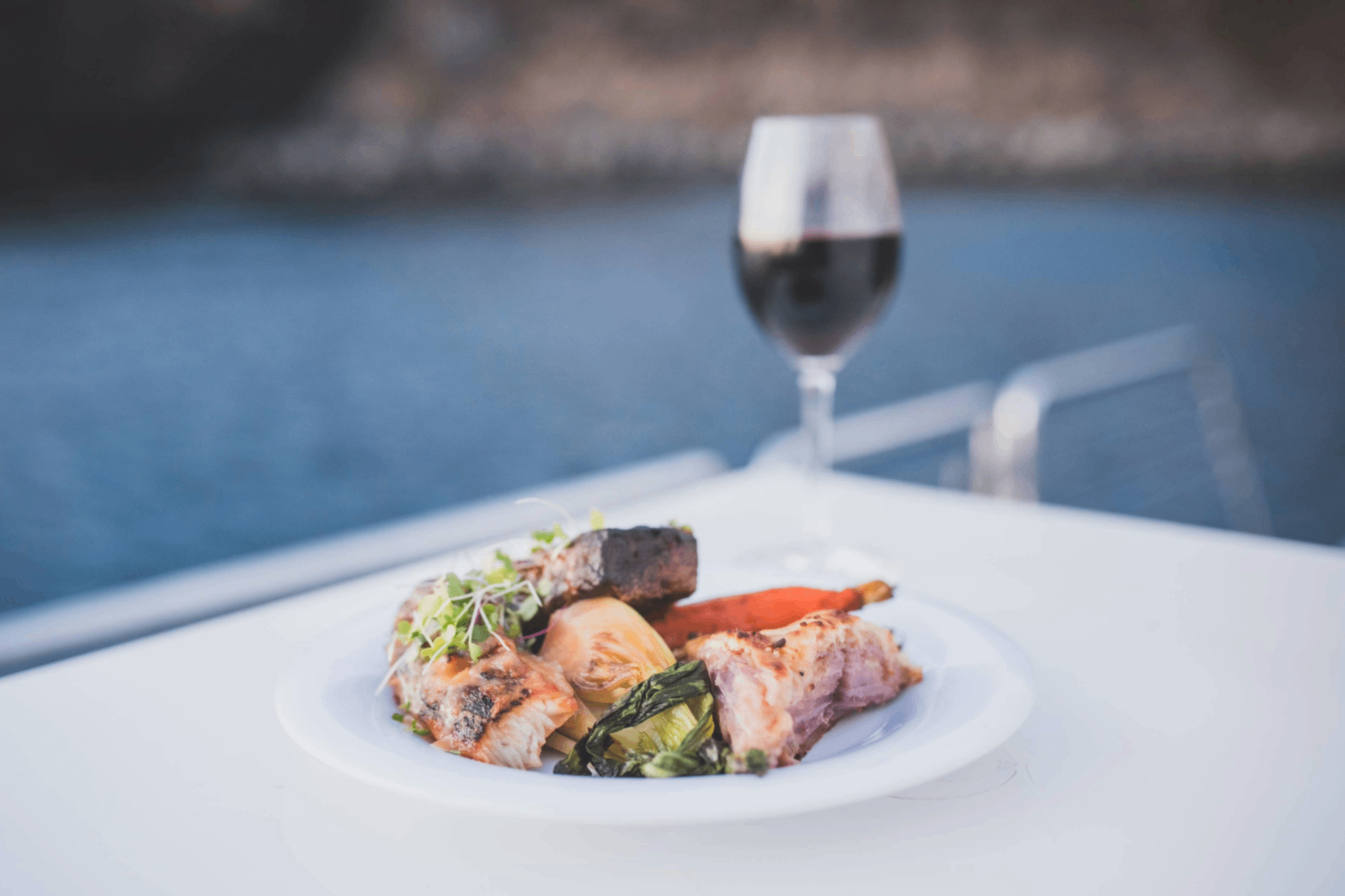 best dinner sail, maui, delicious food