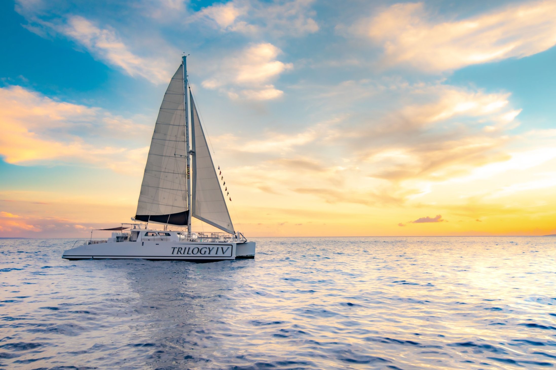 best luxury sunset sail on maui