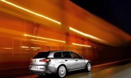 Фото Alfa Romeo 159 1.8 MPI MT, Alfa Romeo 159 1.9 JTS MT, Alfa Romeo 159 2.2 JTS MT, Alfa Romeo 159 3.2 JTS 4x4 MT