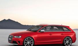 Фото Audi RS 4 4.2 quattro AT