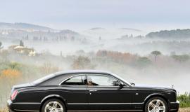 Фото Bentley Brooklands 6.8 AT