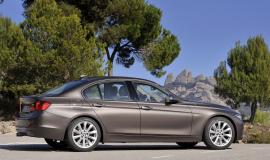 Фото BMW 3 316i AT, BMW 3 316i MT, BMW 3 320d 163hp AT, BMW 3 320d 184hp AT, BMW 3 320d 184hp xDrive AT, BMW 3 320i MT, BMW 3 320i xDrive MT, BMW 3 328i MT, BMW 3 328i xDrive MT, BMW 3 335i AT, BMW 3 335i MT, BMW 3 335i xDrive AT, BMW 3 335i xDrive MT