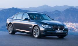 Фото BMW 7 730Ld 245hp AT, BMW 7 730Ld 258hp AT, BMW 7 730Li AT, BMW 7 730d 245hp AT, BMW 7 730d 245hp xDrive AT, BMW 7 730d 258hp AT, BMW 7 730d 258hp xDrive AT, BMW 7 730i AT, BMW 7 740Li 320hp AT, BMW 7 740Li 320hp xDrive AT, BMW 7 740Li 326hp AT, BMW 7 740d 306hp xDrive AT, BMW 7 740d 313hp xDrive AT, BMW 7 740i 320hp AT, BMW 7 740i 326hp AT, BMW 7 750Ld xDrive AT, BMW 7 750Li 407hp AT, BMW 7 750Li 407hp xDrive AT, BMW 7 750Li 449hp xDrive AT, BMW 7 750d xDrive AT, BMW 7 750i 407hp AT, BMW 7 750i 407hp xDrive AT, BMW 7 750i 449hp xDrive AT, BMW 7 760Li AT, BMW 7 760i AT, BMW 7 ActiveHybrid, BMW 7 ActiveHybrid L