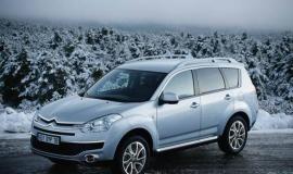 Фото Citroen C-Crosser 2.0 2WD CVT, Citroen C-Crosser 2.0 2WD MT, Citroen C-Crosser 2.0 4WD CVT, Citroen C-Crosser 2.4 4WD CVT, Citroen C-Crosser 2.4 4WD MT