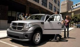 Фото Dodge Nitro 2.8 CRD AT, Dodge Nitro 3.7 AT, Dodge Nitro 4.0 AT