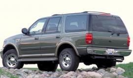 Фото Ford Expedition 4.6 V8 4WD (с 1996 по 2004 годы), Ford Expedition 4.6 i V8 16V XLT (с 1996 по 2004 годы), Ford Expedition 4.6 i V8 16V XLT 4WD (с 1996 по 2004 годы), Ford Expedition 5.4 V8 4WD (с 1996 по 2004 годы), Ford Expedition 5.4 i V8 16V (с 1996 по 2004 годы), Ford Expedition 5.4 i V8 16V 4WD (с 1996 по 2004 годы), Ford Expedition 5.4 i V8 16V XLT (с 1996 по 2004 годы), Ford Expedition 5.4 i V8 16V XLT 4WD (с 1996 по 2004 годы)