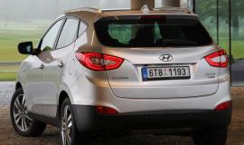 Фото Hyundai ix35 2.0 2WD AT, Hyundai ix35 2.0 2WD MT, Hyundai ix35 2.0 4WD AT, Hyundai ix35 2.0 4WD MT, Hyundai ix35 2.0 CRDi (136 л.с.) 4WD AT, Hyundai ix35 2.0 CRDi (184 л.с.) 4WD AT