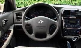 Фото Hyundai Sonata 2.0 AT (с 1998 по 2001 годы), Hyundai Sonata 2.0 MT (с 1998 по 2001 годы), Hyundai Sonata 2.4 AT (с 1998 по 2001 годы), Hyundai Sonata 2.4 MT (с 1998 по 2001 годы), Hyundai Sonata 2.5 AT (с 1998 по 2001 годы)