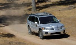 Фото Mitsubishi Endeavor 3.8 i V6 24V 2WD, Mitsubishi Endeavor 3.8 i V6 24V 4WD