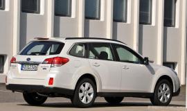 Фото Subaru Outback 2.5 CVT, Subaru Outback 2.5 MT, Subaru Outback 3.6 AT