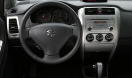 Фото Suzuki Aerio 1.5 i 16V