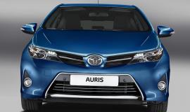 Фото Toyota Auris 1.33 MT, Toyota Auris 1.6 AT, Toyota Auris 1.6 MT