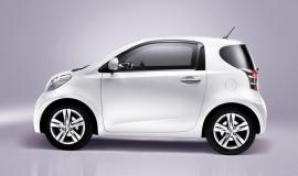 Фото Toyota iQ 1.0 CVT, Toyota iQ 1.0 MT, Toyota iQ 1.33 CVT