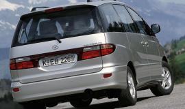 Фото Toyota Previa 2.0 D-4D, Toyota Previa 2.4 16V MT