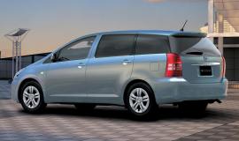 Фото Toyota Wish 1.8, Toyota Wish 2.0