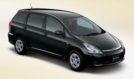 Фото Toyota Wish 1.8, Toyota Wish 2.0