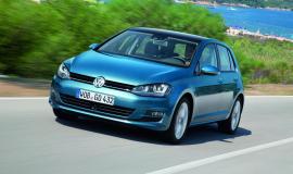 Фото Volkswagen Golf 1.2 TSI 105hp DSG, Volkswagen Golf 1.2 TSI 105hp MT, Volkswagen Golf 1.2 TSI 85hp MT, Volkswagen Golf 1.4 TSI 122hp DSG, Volkswagen Golf 1.4 TSI 122hp MT, Volkswagen Golf 1.4 TSI 140hp DSG, Volkswagen Golf 1.4 TSI 140hp MT, Volkswagen Golf 1.6 TDI 4Motion MT, Volkswagen Golf 2.0 TDI 4Motion MT, Volkswagen Golf 2.0 TSI R 4Motion AT, Volkswagen Golf 2.0 TSI R 4Motion MT