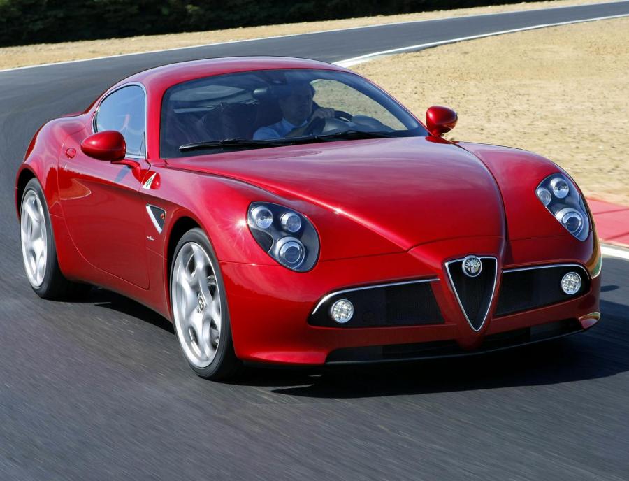 Фото Alfa Romeo 8C Competizione 4.7