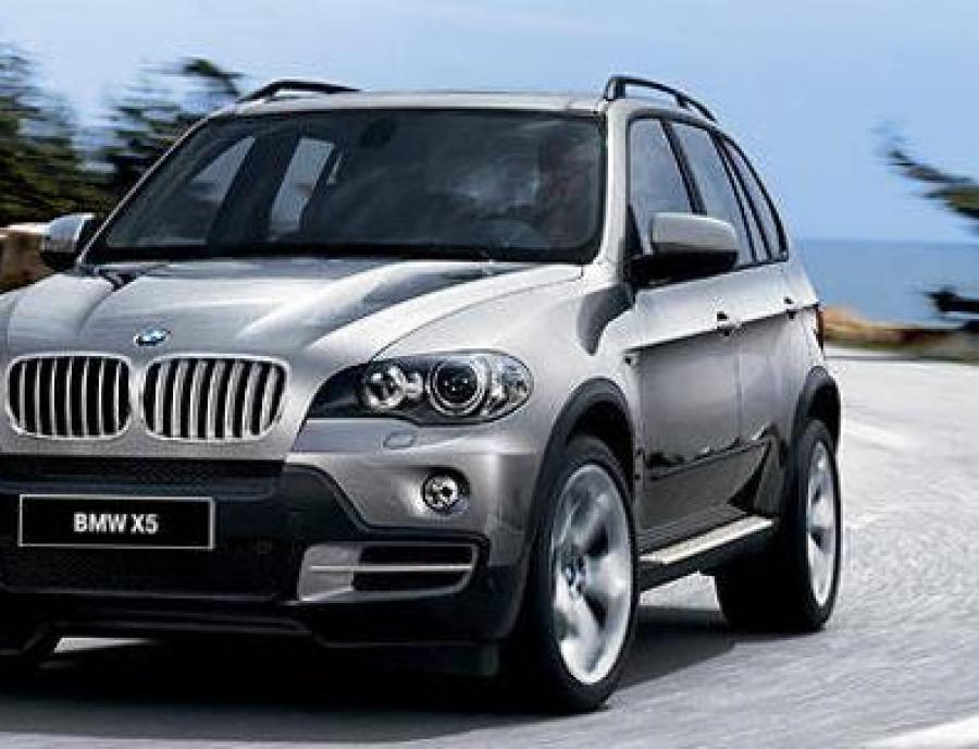 Фото BMW X5 30d 235hp AT (с 2007 по 2013 годы), BMW X5 30d 245hp AT (с 2007 по 2013 годы), BMW X5 30i AT (с 2007 по 2013 годы), BMW X5 30sd AT (с 2007 по 2013 годы), BMW X5 30si AT (с 2007 по 2013 годы), BMW X5 35d AT (с 2007 по 2013 годы), BMW X5 35i AT (с 2007 по 2013 годы), BMW X5 40d AT (с 2007 по 2013 годы), BMW X5 48i AT (с 2007 по 2013 годы), BMW X5 50i AT (с 2007 по 2013 годы)