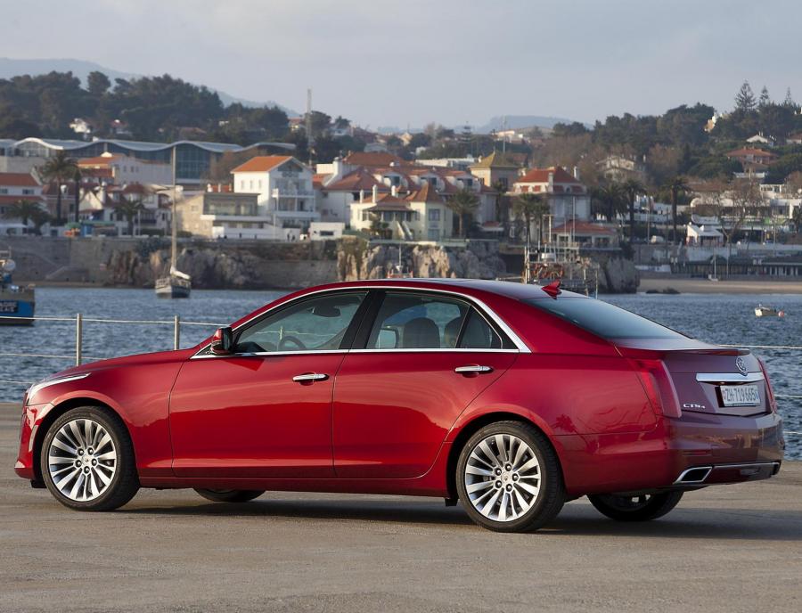 Фото Cadillac CTS 2.0 AWD AT, Cadillac CTS 2.0 RWD AT