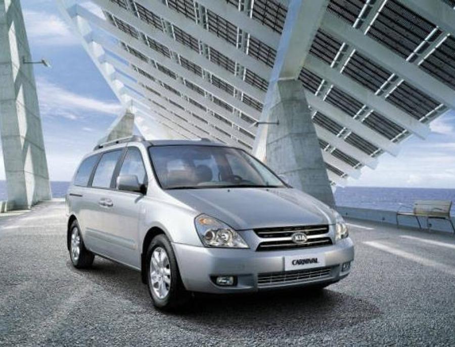 Фото Kia Carnival 2.5 AT, Kia Carnival 2.5 MT, Kia Carnival 2.7 AT, Kia Carnival 2.7 MT, Kia Carnival 2.9D AT