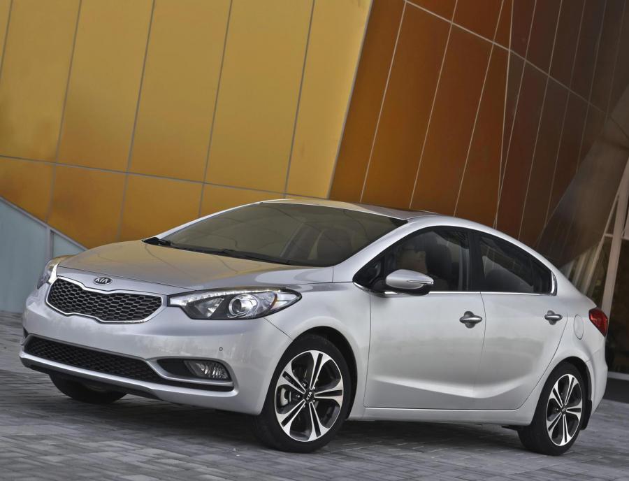 Фото Kia Cerato 1.6 AT, Kia Cerato 1.6 MT, Kia Cerato 2.0 AT, Kia Cerato 2.0 MT