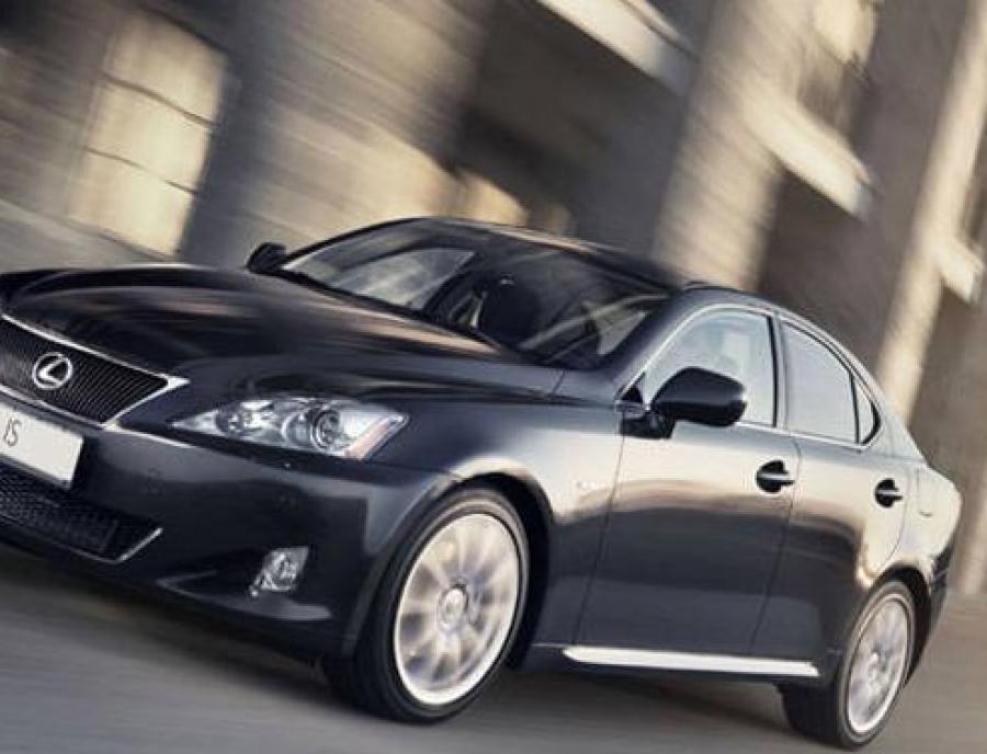 Лексус 2 поколения. Lexus is 220d. Лексус ИС 220. Лексус ИС 2005. Lexus is 250 2005.