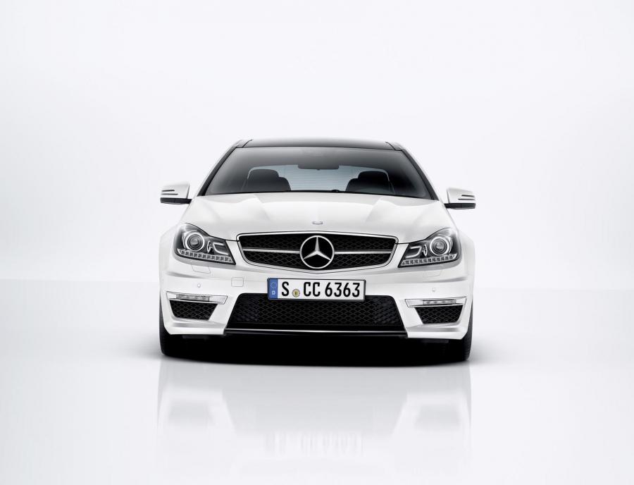 Фото Mercedes-Benz C AMG 63 AT