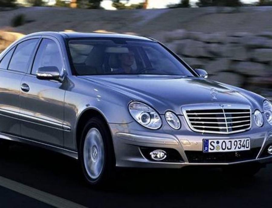 Mercedes Benz e class 2009