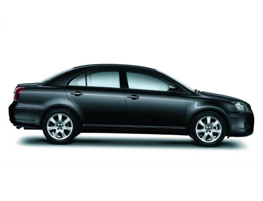 Фото Toyota Avensis 1.8 MT (с 2002 по 2008 годы), Toyota Avensis 2.0 MT (с 2002 по 2008 годы)