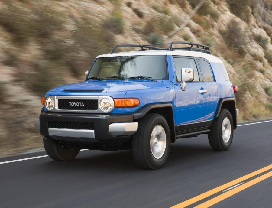 Фото Toyota FJ Cruiser 4.0 AT, Toyota FJ Cruiser 4.0 MT